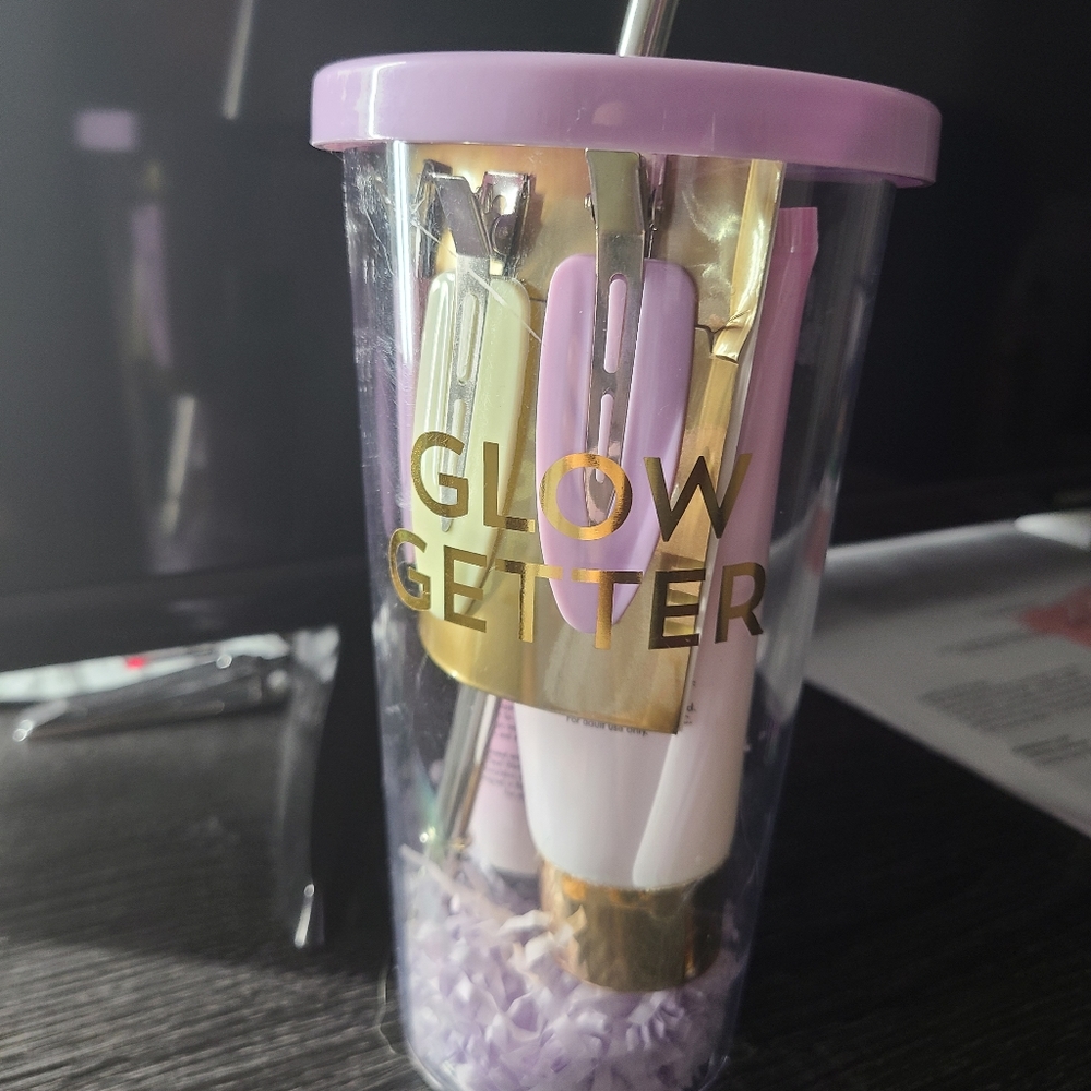 Tumbler with goodies inside